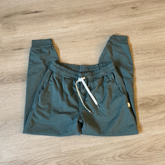 Vuori Green Track Pants - Picture 1 of 4